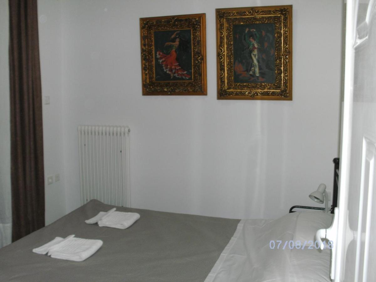 Nina Rooms  Artemida  Buitenkant foto