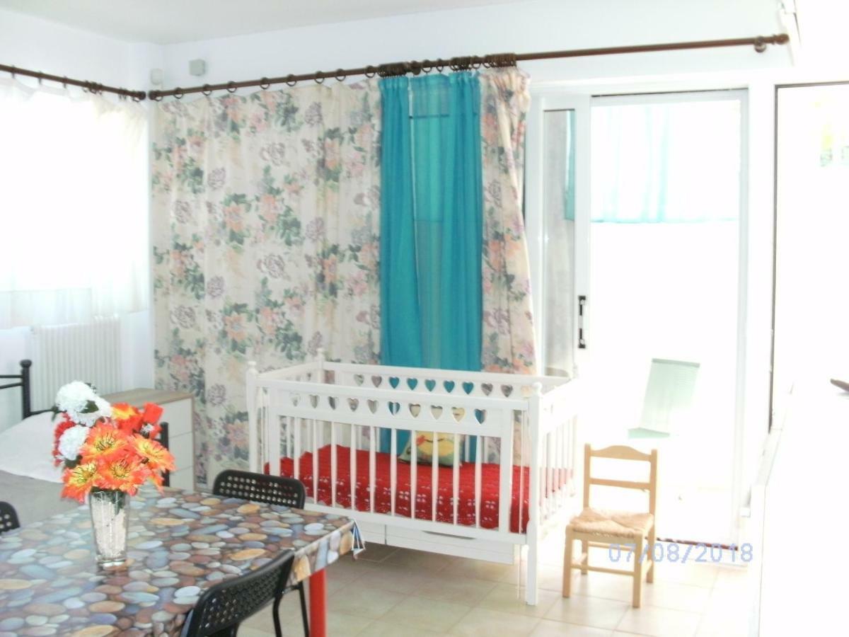 Nina Rooms  Artemida  Buitenkant foto