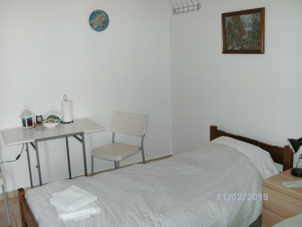 Nina Rooms  Artemida  Buitenkant foto